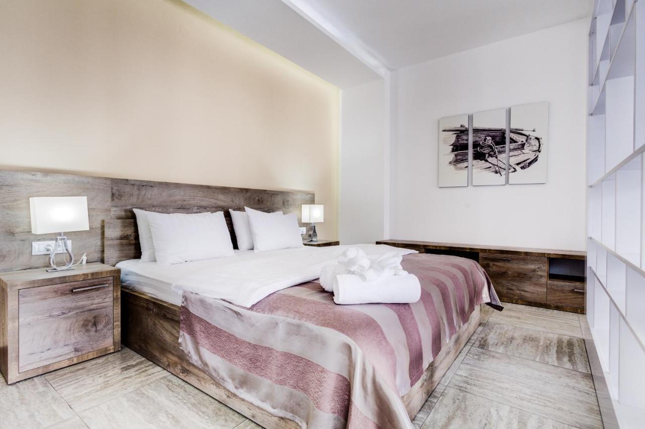 Riva Residence Ðenovići Екстериор снимка
