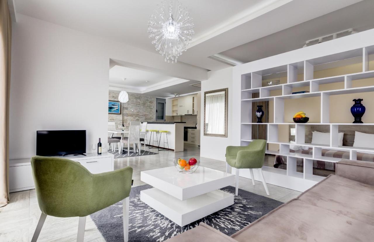 Riva Residence Ðenovići Екстериор снимка